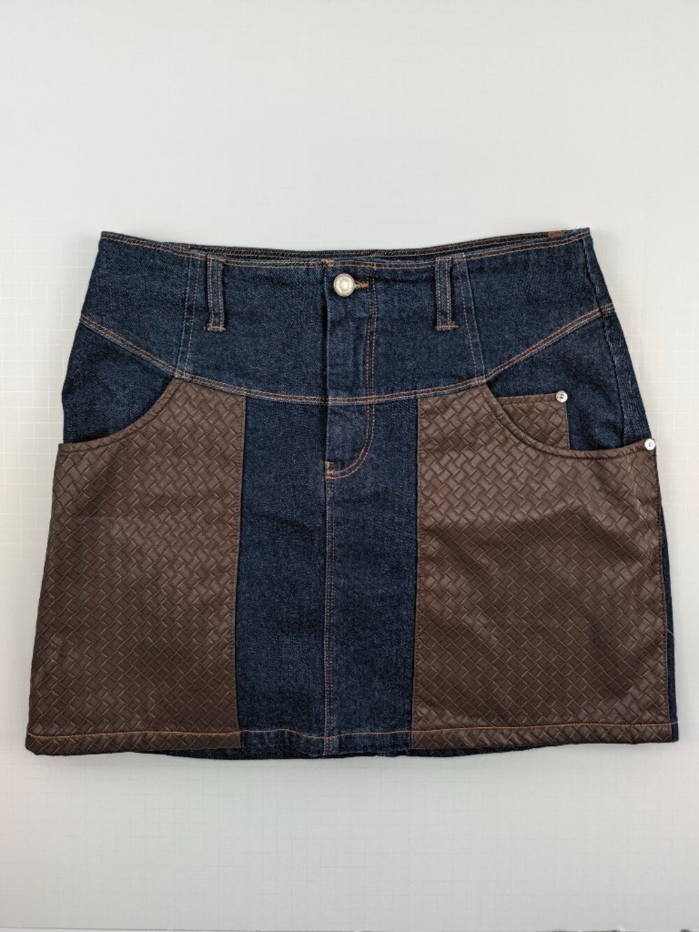 Avec Les Filles Denim & Brown Faux Leather Western Mini Skirt Size 10
